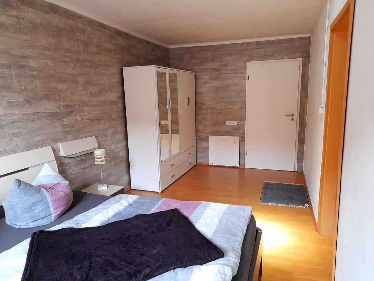 Willkommen In Dem Luftkurort Und Kaesestadt Nieheim Rennstrecke 4Km Entfernt Fewo1 エクステリア 写真
