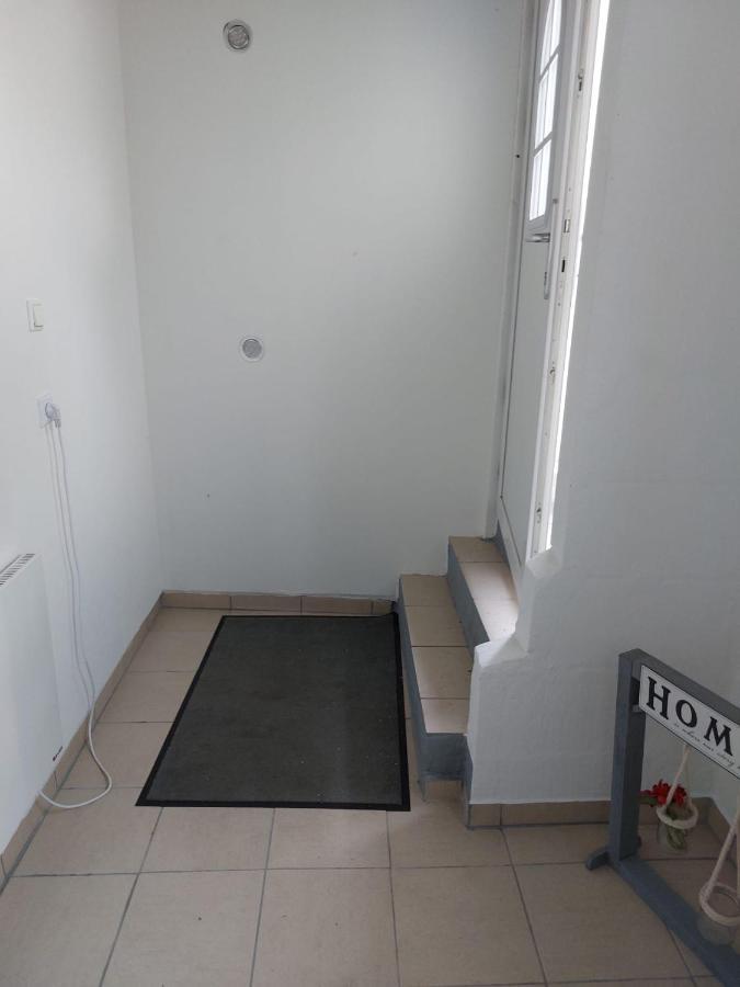 Willkommen In Dem Luftkurort Und Kaesestadt Nieheim Rennstrecke 4Km Entfernt Fewo1 エクステリア 写真